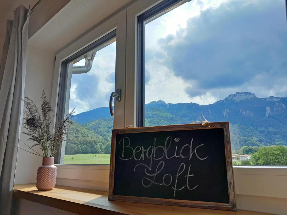 Ferienwohnung Bergblick Loft Aschau im Chiemgau Esterno foto